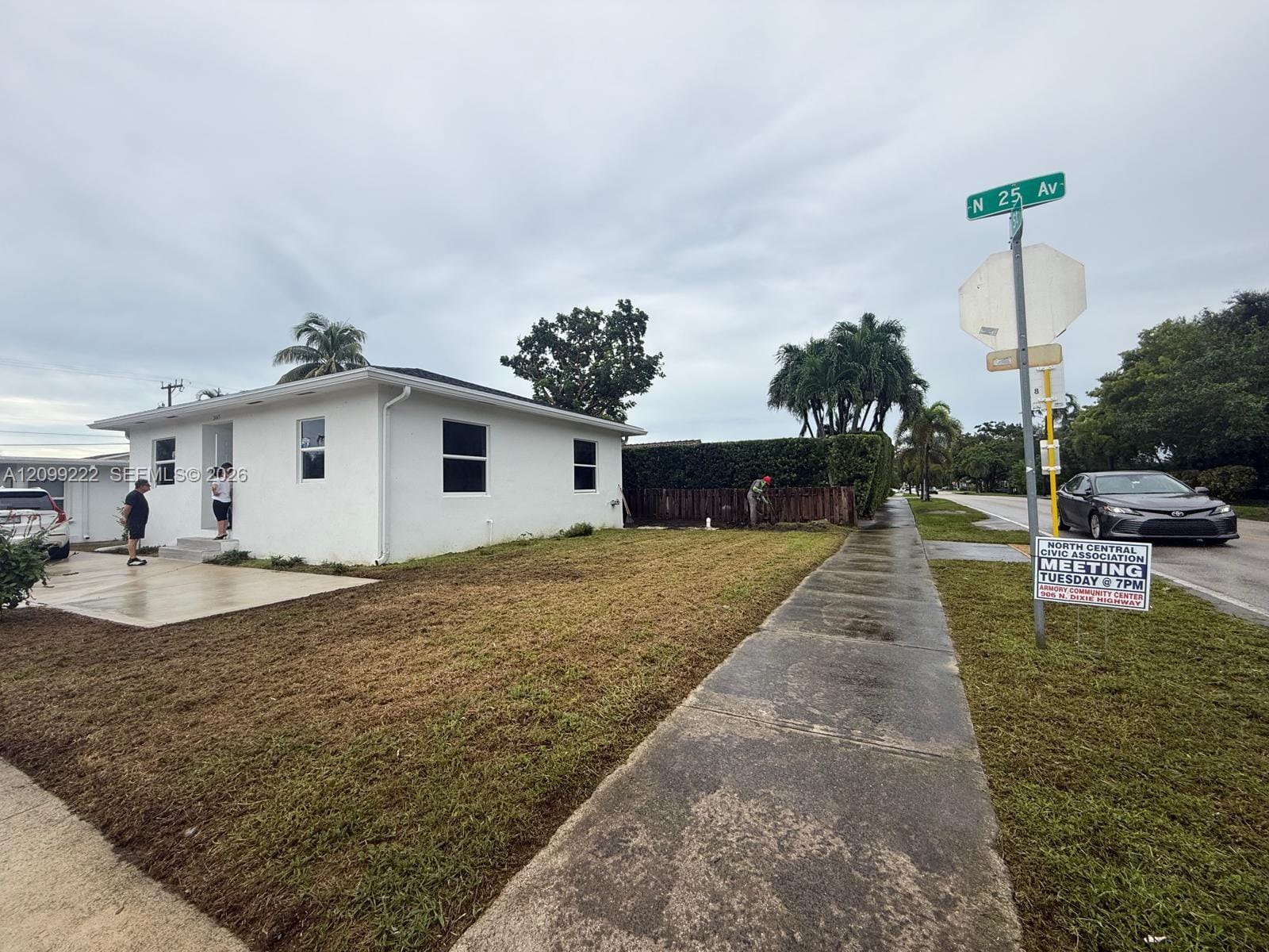 2445 Taft Street - — photo 2