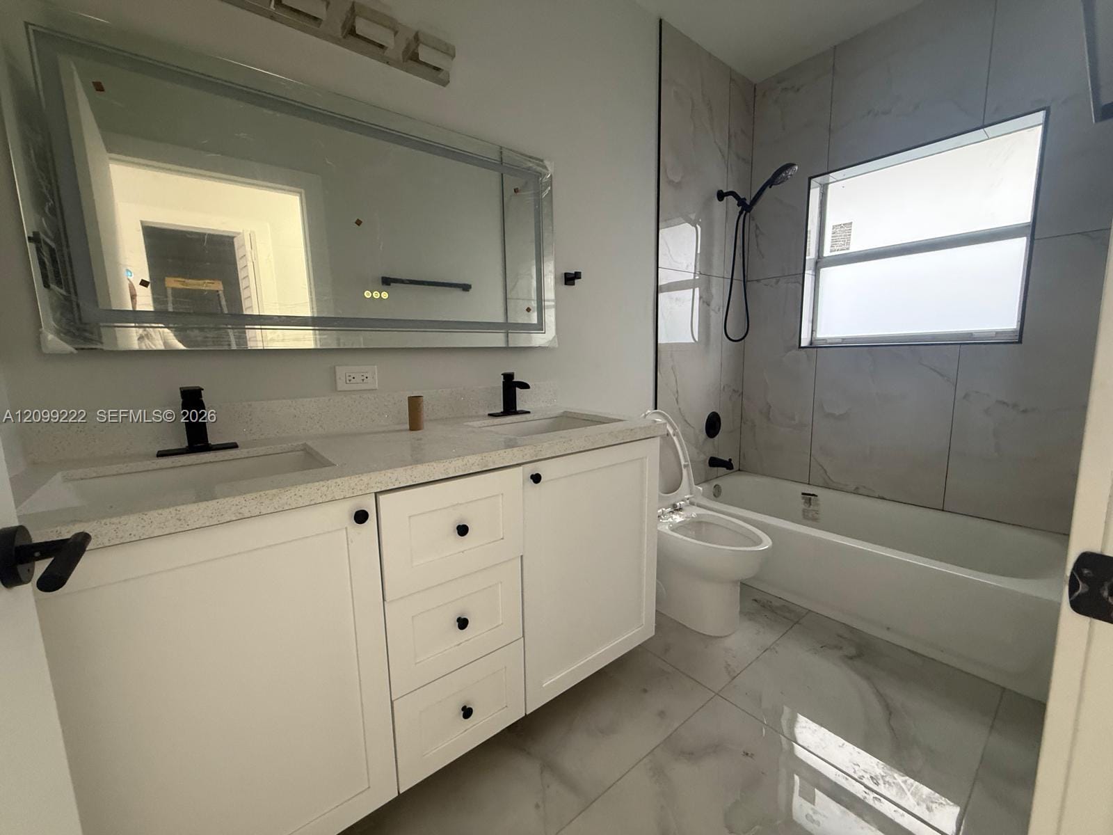 2445 Taft Street - — photo 11