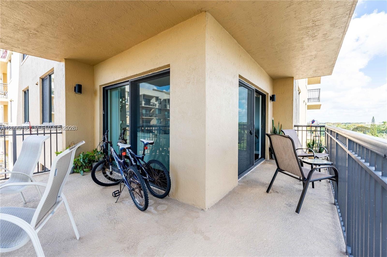 3530 SW 22nd Street 703 — photo 12