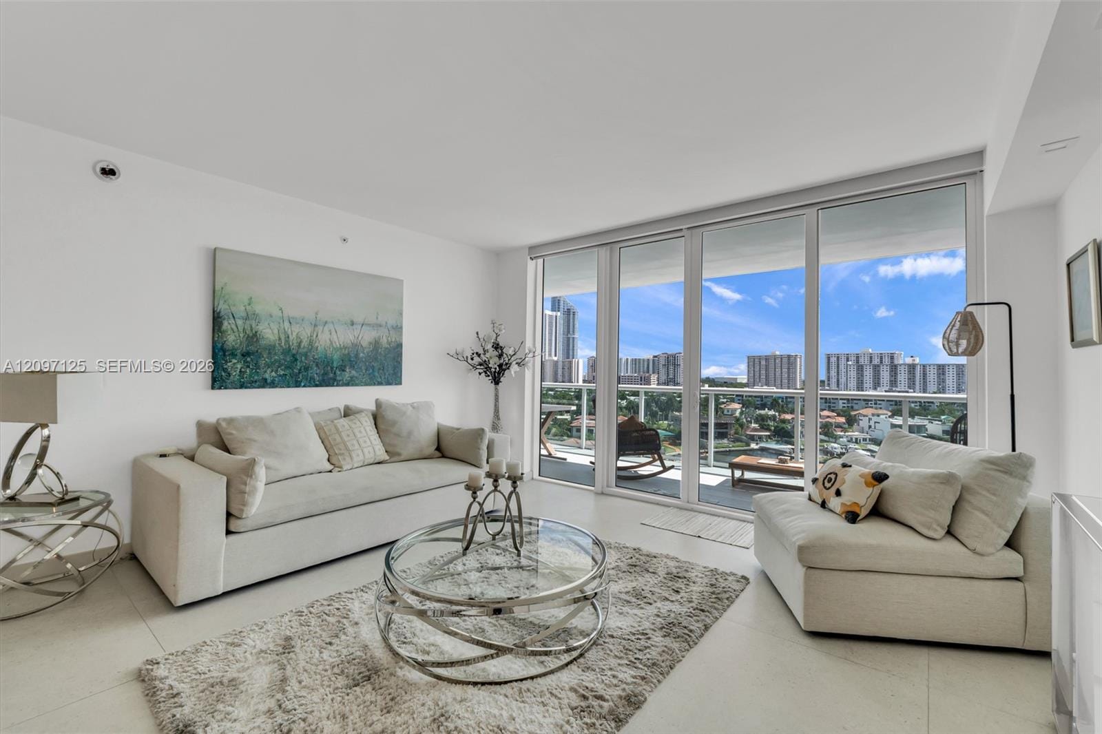 400 Sunny Isles Boulevard 916, Sunny Isles Beach, FL 33160 photo 26