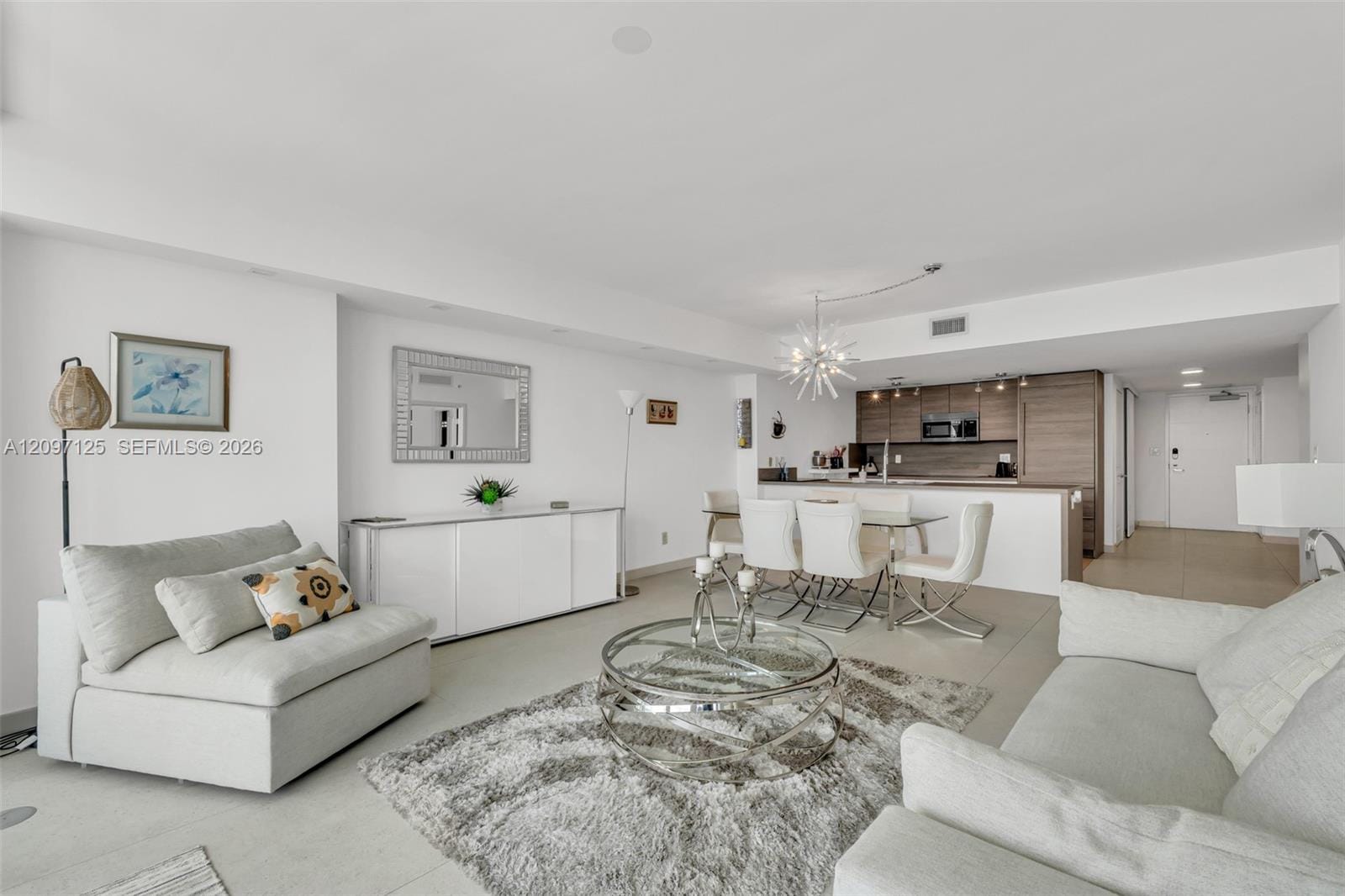 400 Sunny Isles Boulevard 916, Sunny Isles Beach, FL 33160 photo 28