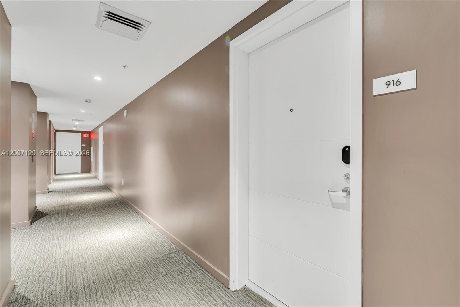 400 Sunny Isles Boulevard 916, Sunny Isles Beach, FL 33160 photo 9