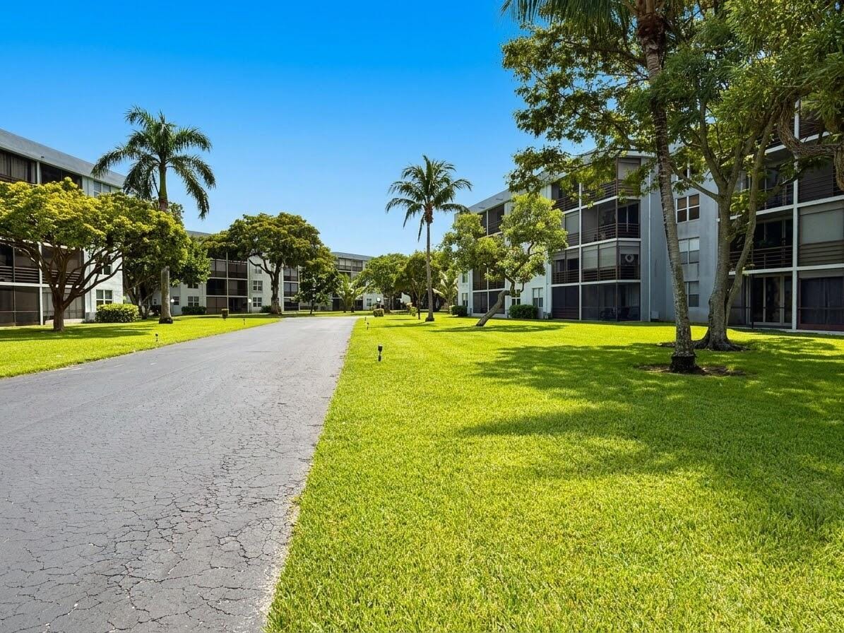 114 Royal Pk Drive 3A, Oakland Park, FL 33309 photo 23