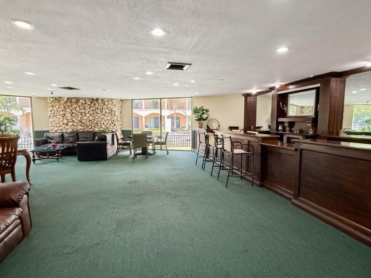114 Royal Pk Drive 3A, Oakland Park, FL 33309 photo 30