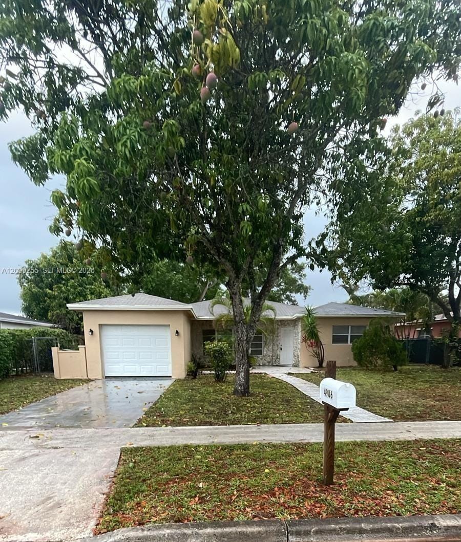 5 bedroom home for sale at 4986 7th, Margate, FL 33068 — $4,650