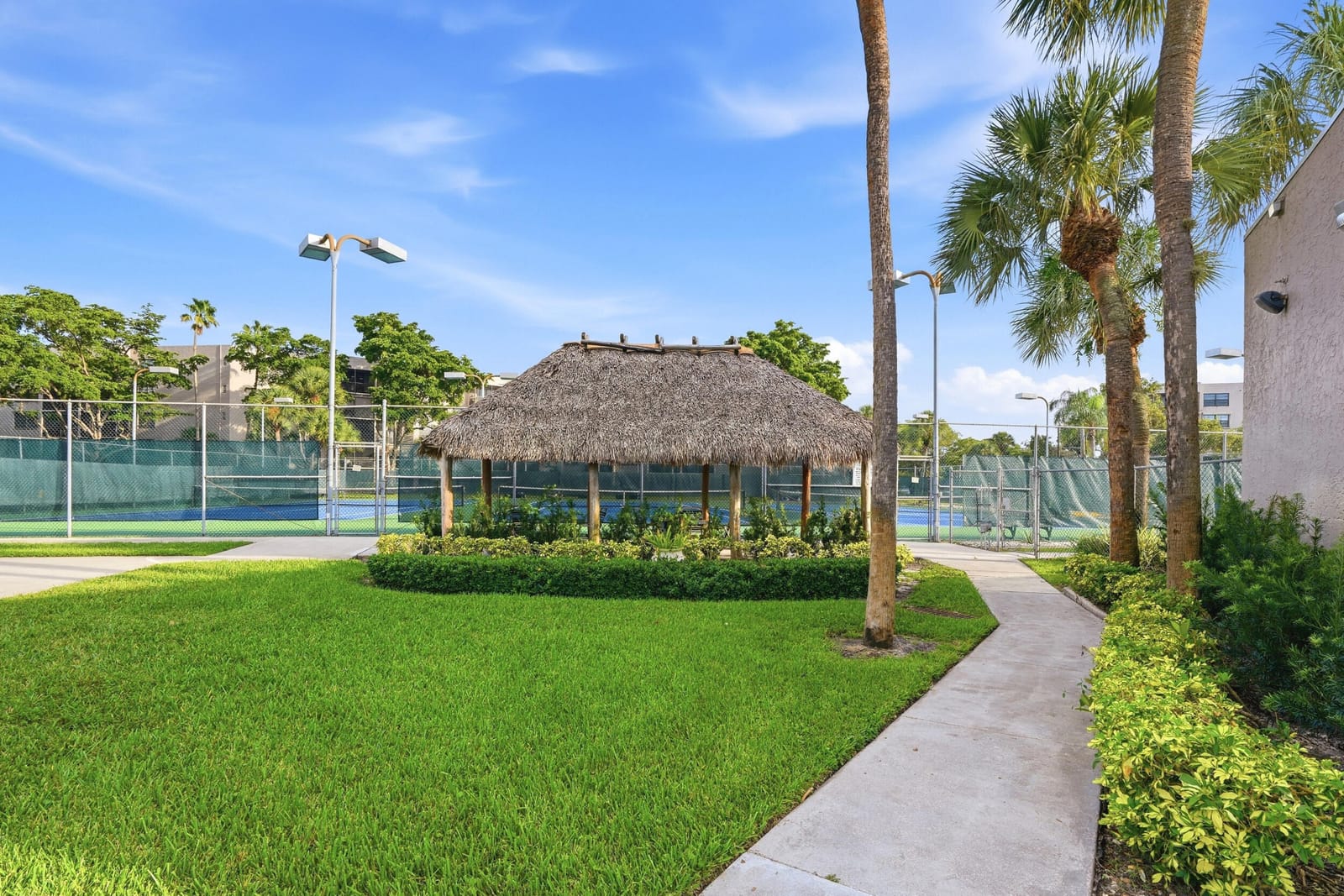 1000 Colony Point Circle 110, Pembroke Pines, FL 33026 photo 29