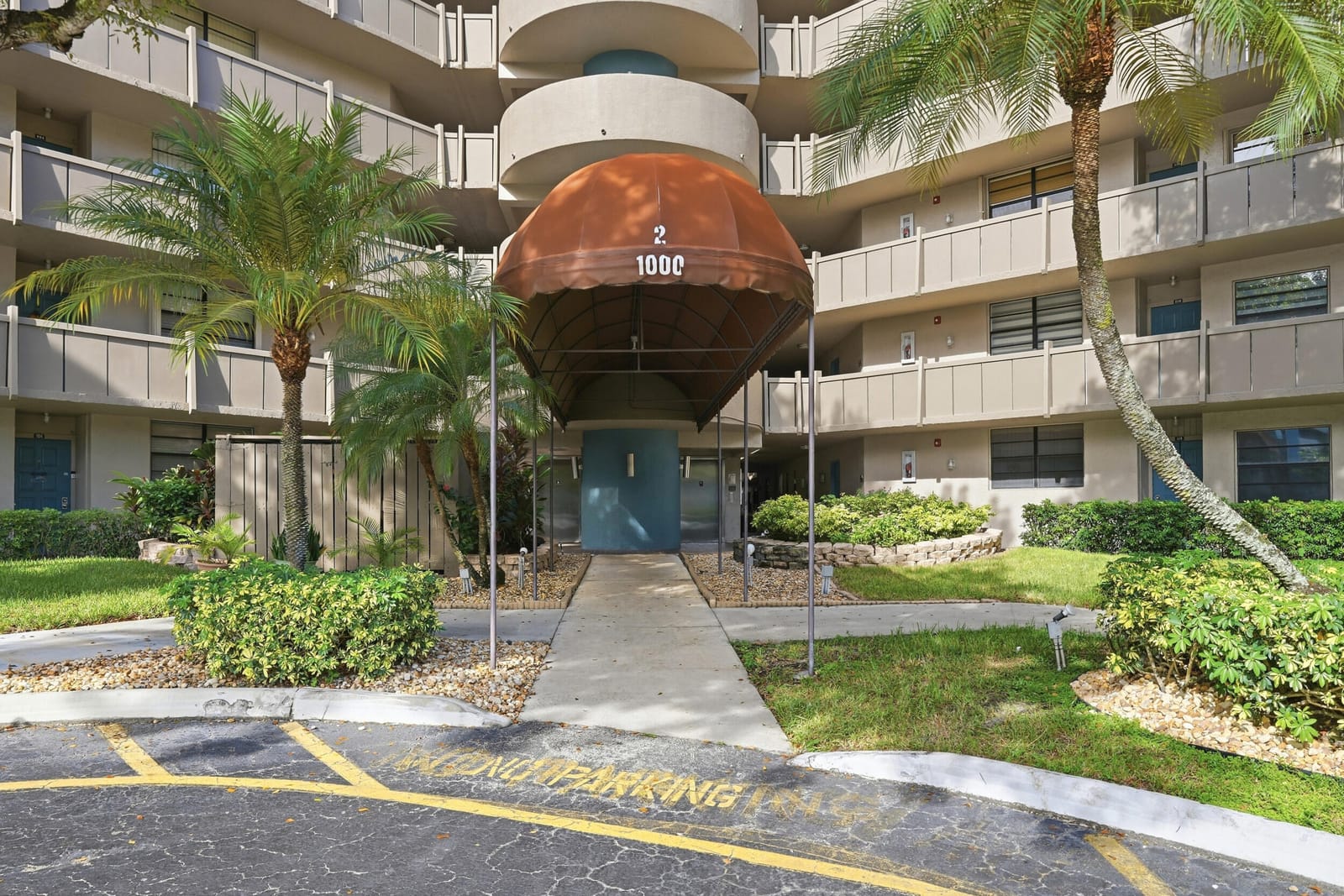 1000 Colony Point Circle 110 — photo 4