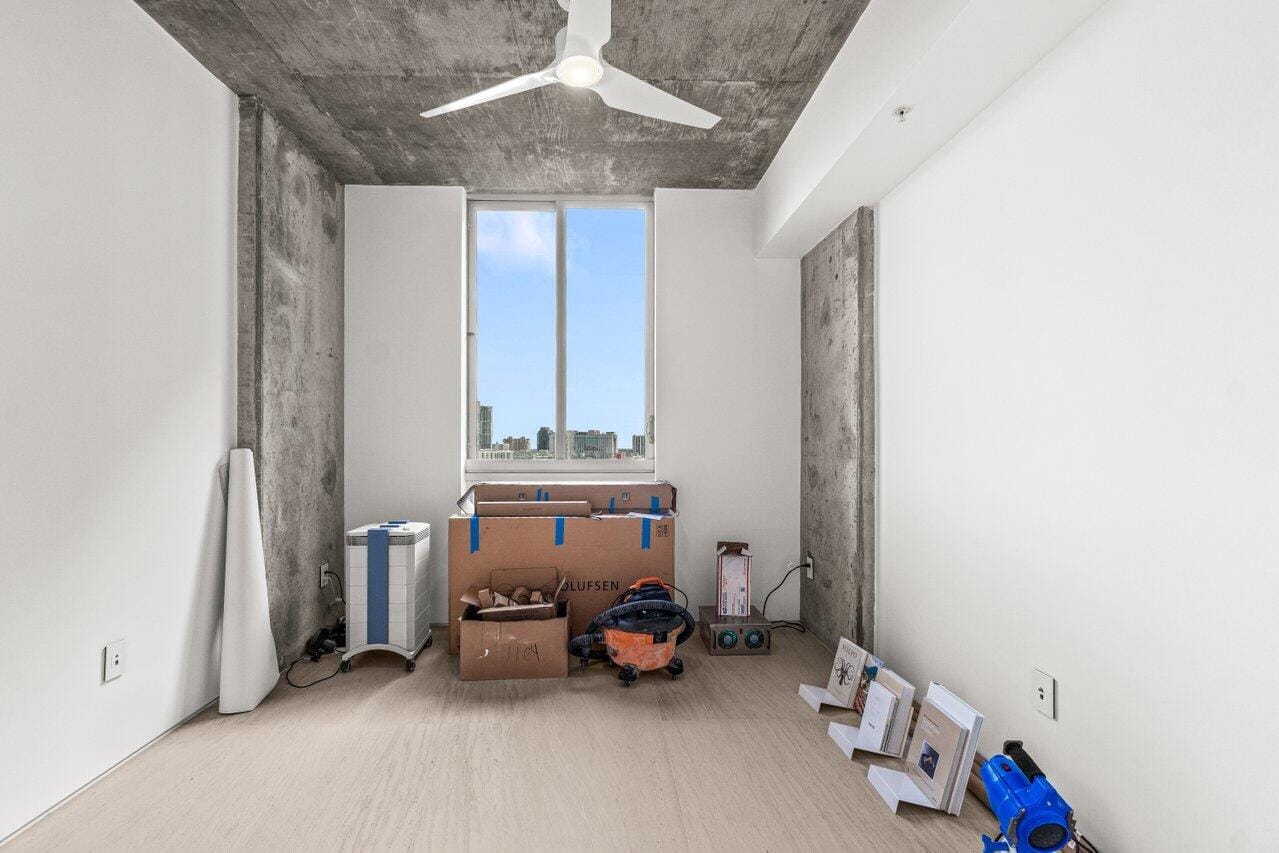 300 S AUSTRALIAN Avenue 1104 — photo 9