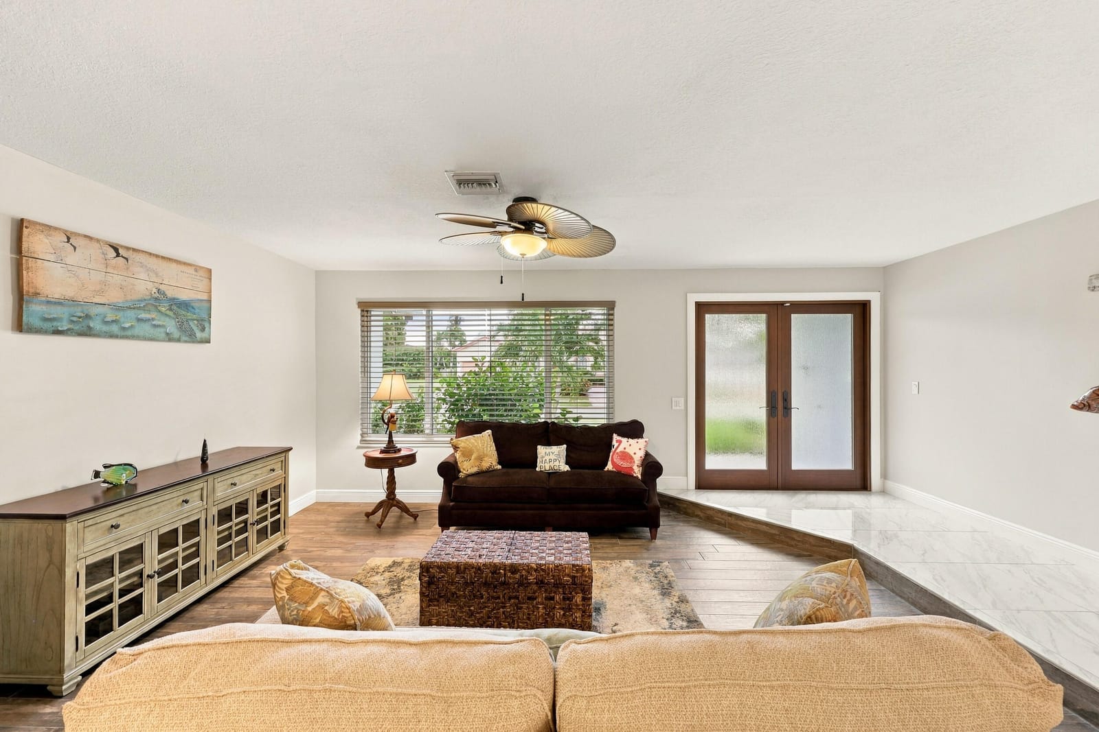 3590 Lakeview Drive — photo 6