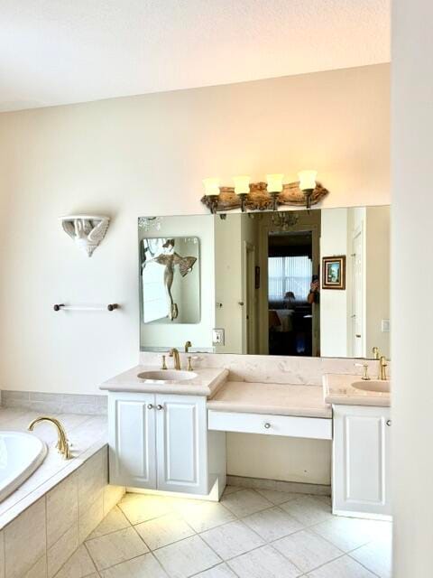 8047 N SAVANNAH Circle — photo 11