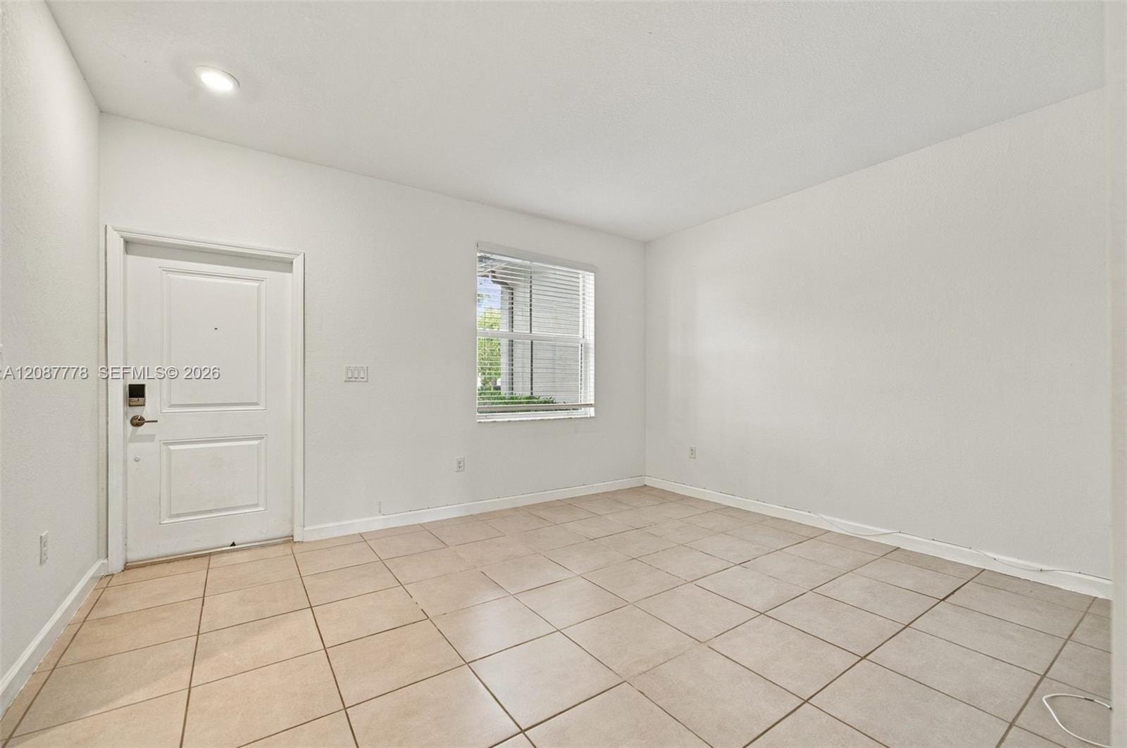 2708 SE 15th Court — photo 4