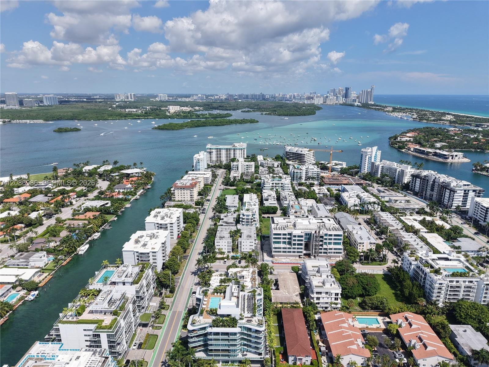 9901 W Bay Harbor Drive 405 — photo 3