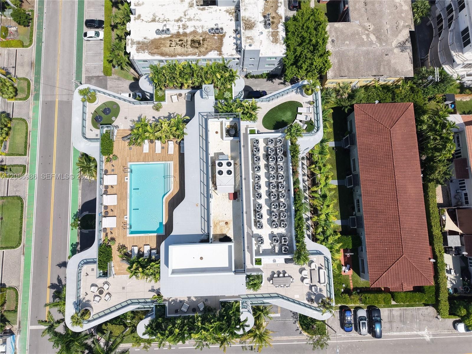 9901 W Bay Harbor Drive 405 — photo 4