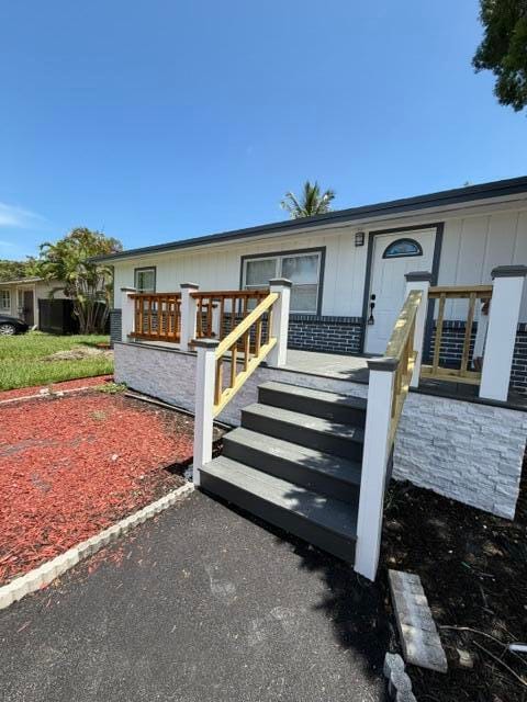 3040 Tropical Trail — photo 4