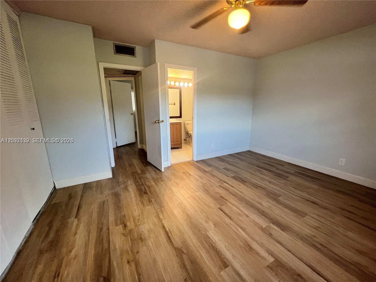 3530 NW 52nd Avenue 403 — photo 10