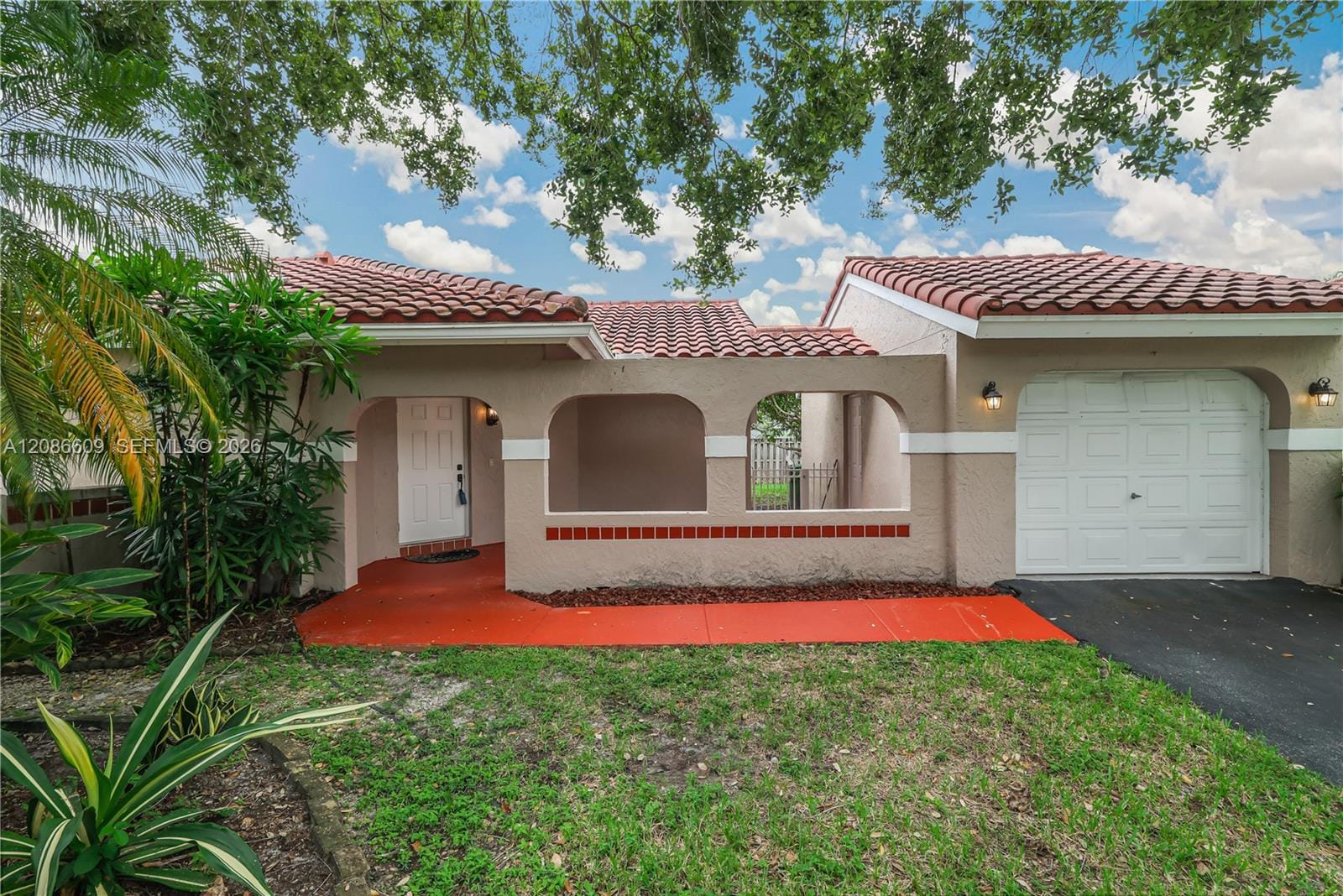 1290 Seagrape Circle, Weston, FL 33326 photo 16