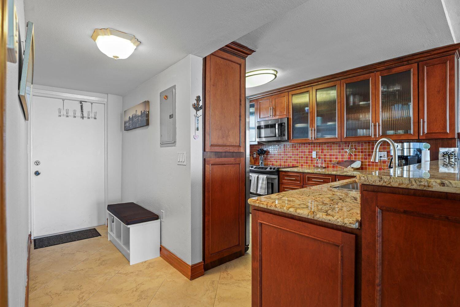 9940 S Ocean Drive 609 — photo 4