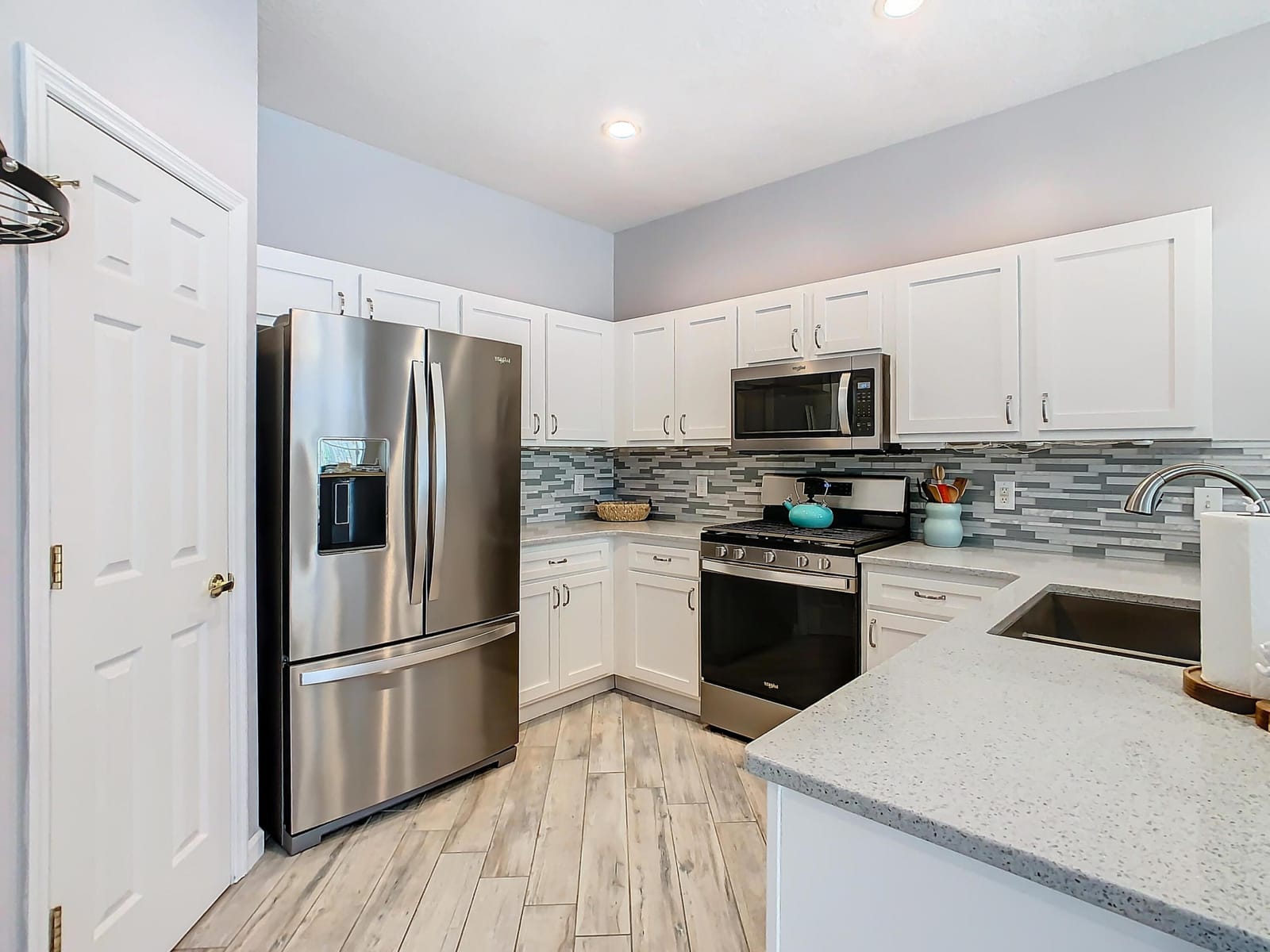 304 CALABAY PARC Boulevard, Davenport, FL 33897 photo 16