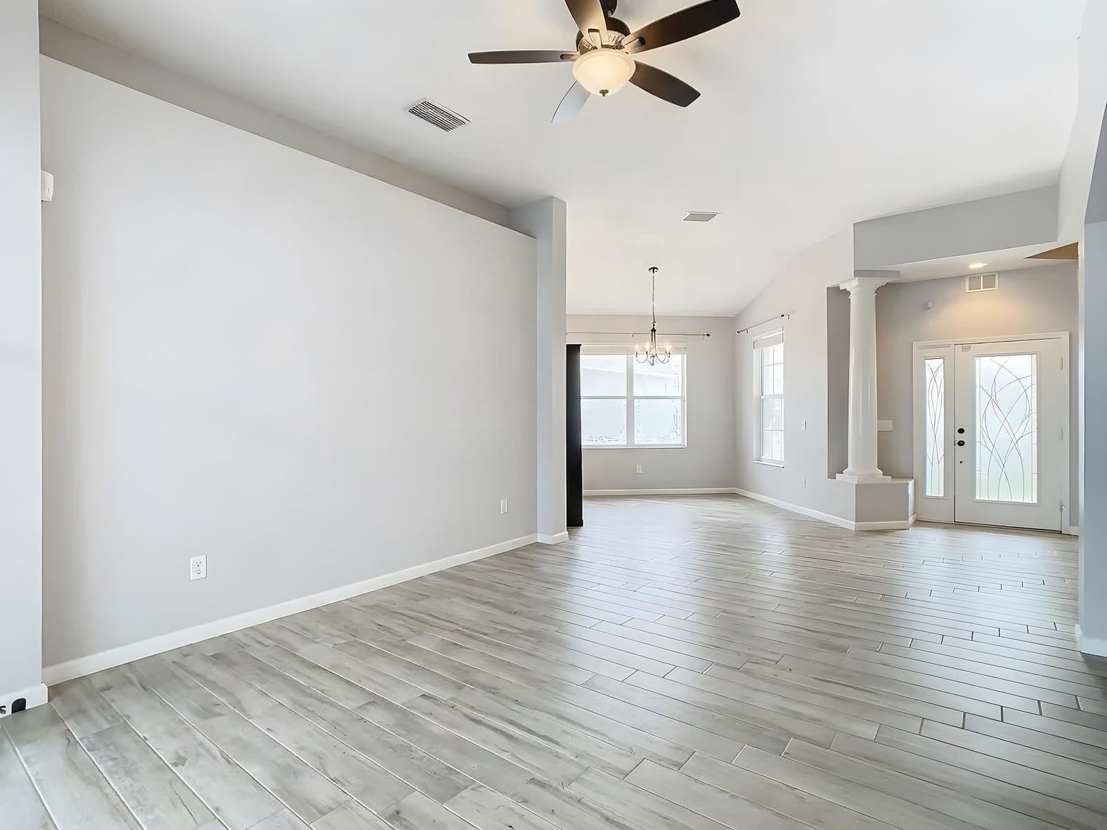 304 CALABAY PARC Boulevard, Davenport, FL 33897 photo 19