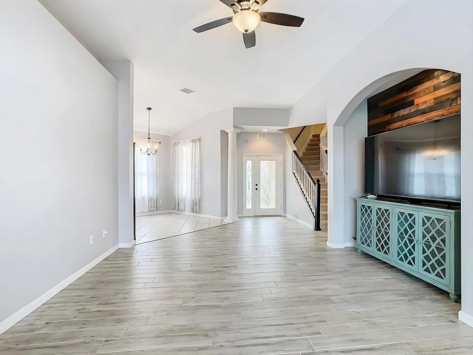 304 CALABAY PARC Boulevard, Davenport, FL 33897 photo 20