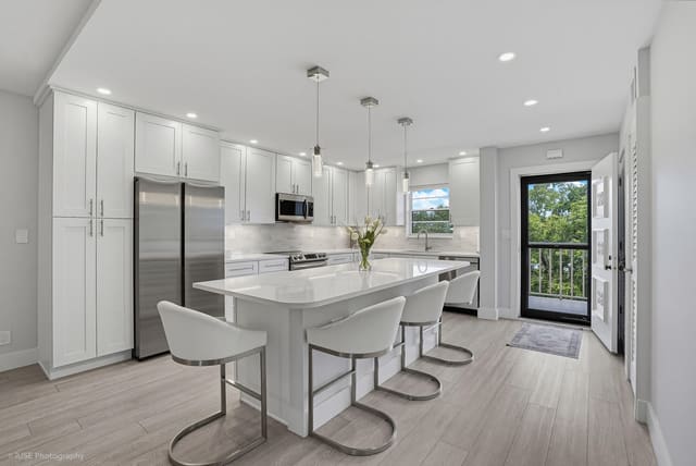 300 N Hwy A1A 402 O, Jupiter, FL 33477
