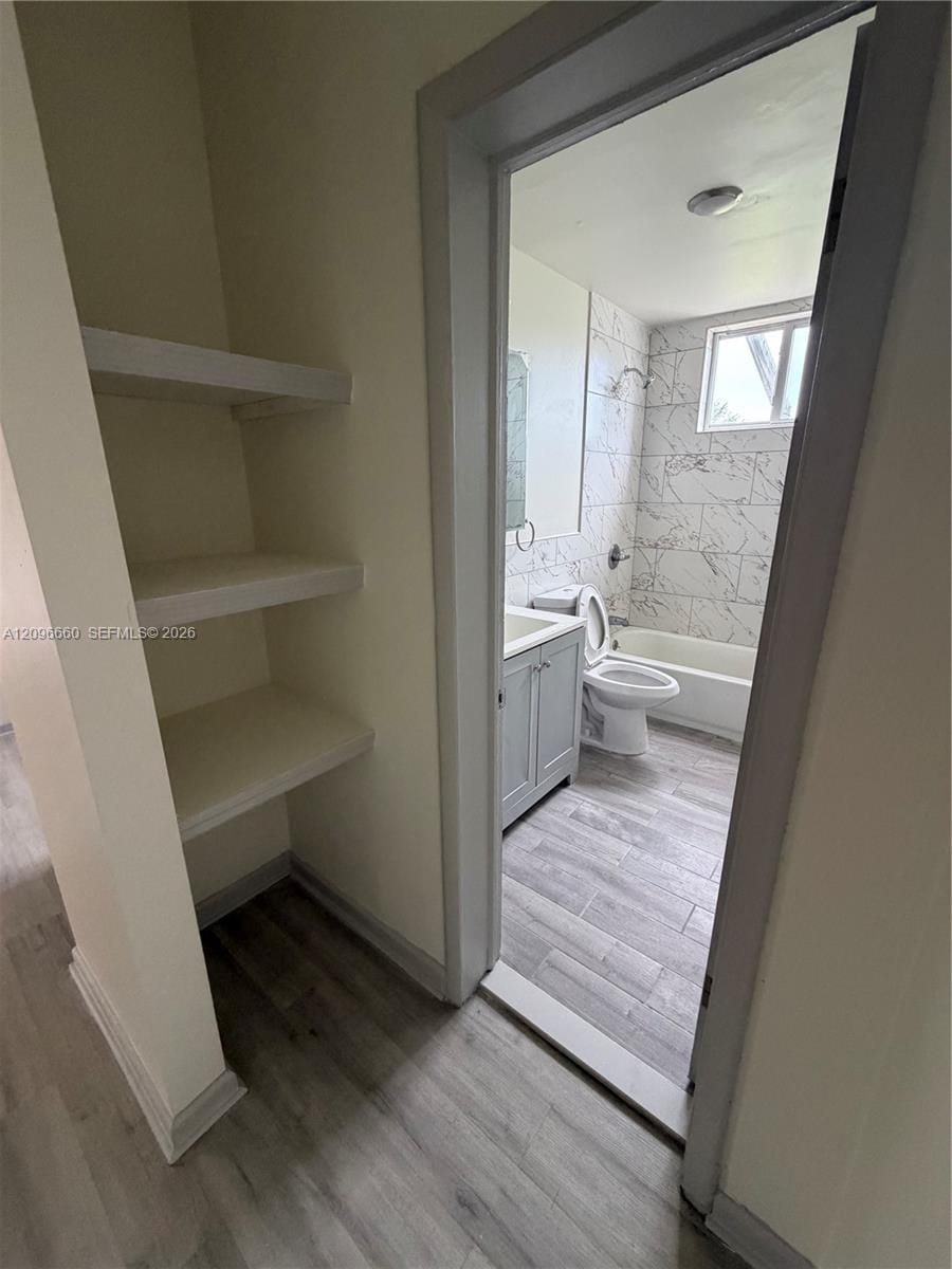 1120 Marseille Drive 2, Miami Beach, FL 33141 photo 5