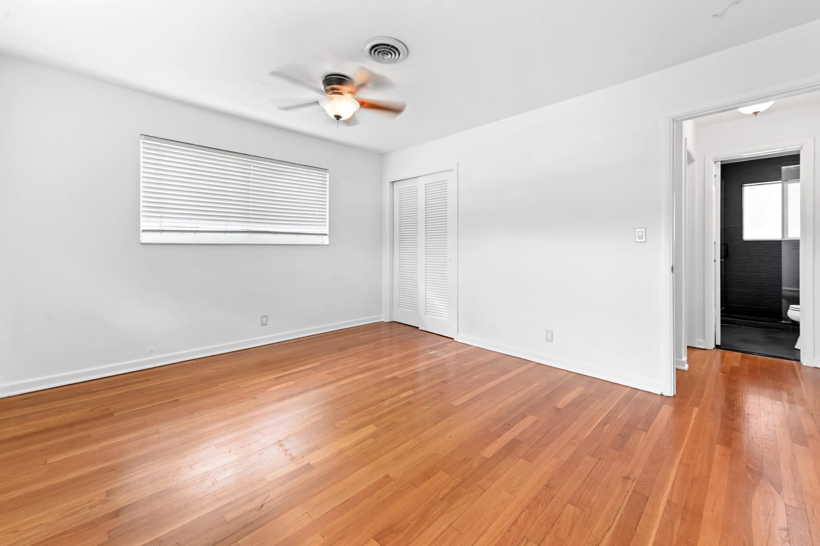 999 NW 3rd Avenue, Boca Raton, FL 33432 photo 14