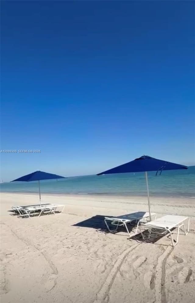 607 Ocean Drive 4K, Key Biscayne, FL 33149