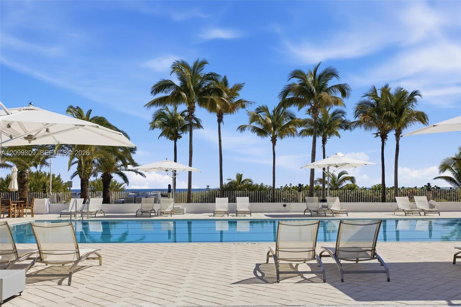 607 Ocean Drive 4K, Key Biscayne, FL 33149 photo 2