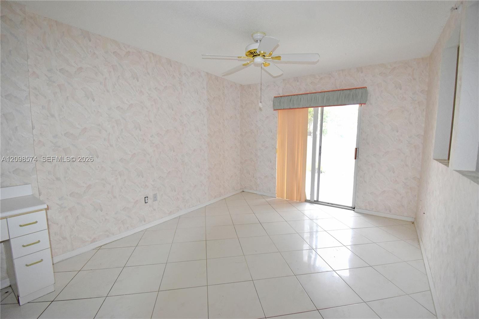 7807 Granville Drive 104 — photo 5