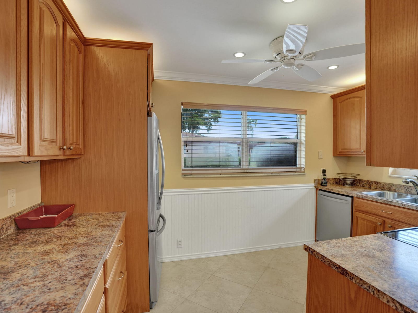 311 FLAMINGO Lane — photo 4