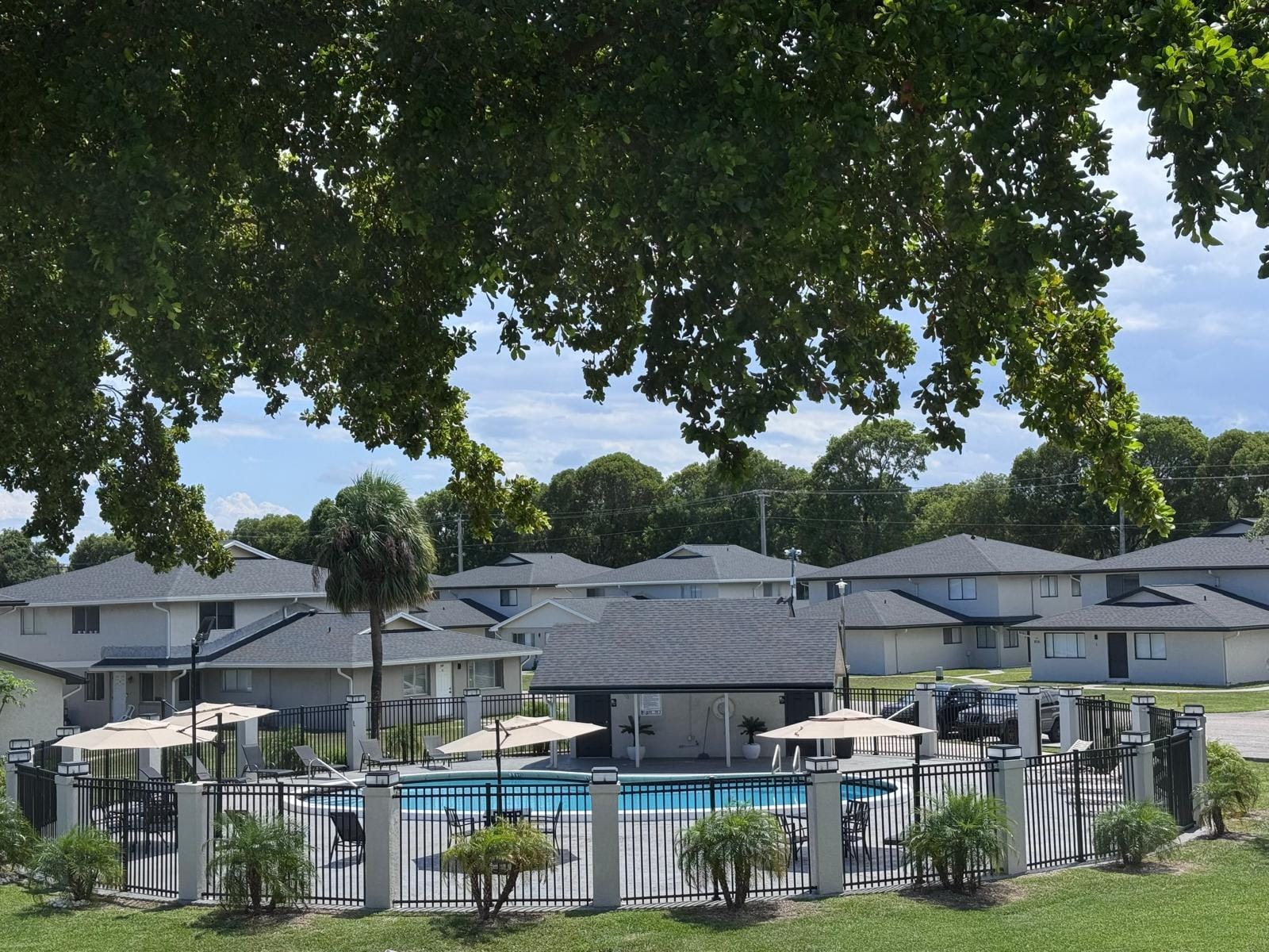 208 E TIFFANY Drive 2, Mangonia Park, FL 33407 photo 15