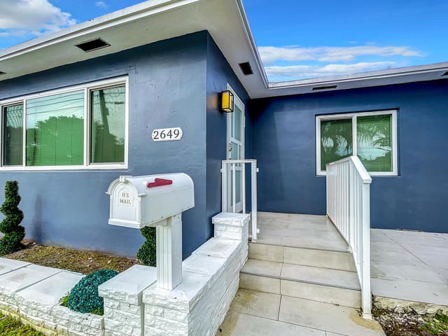2649 Johnson Street Unit 1, Hollywood, FL 33020