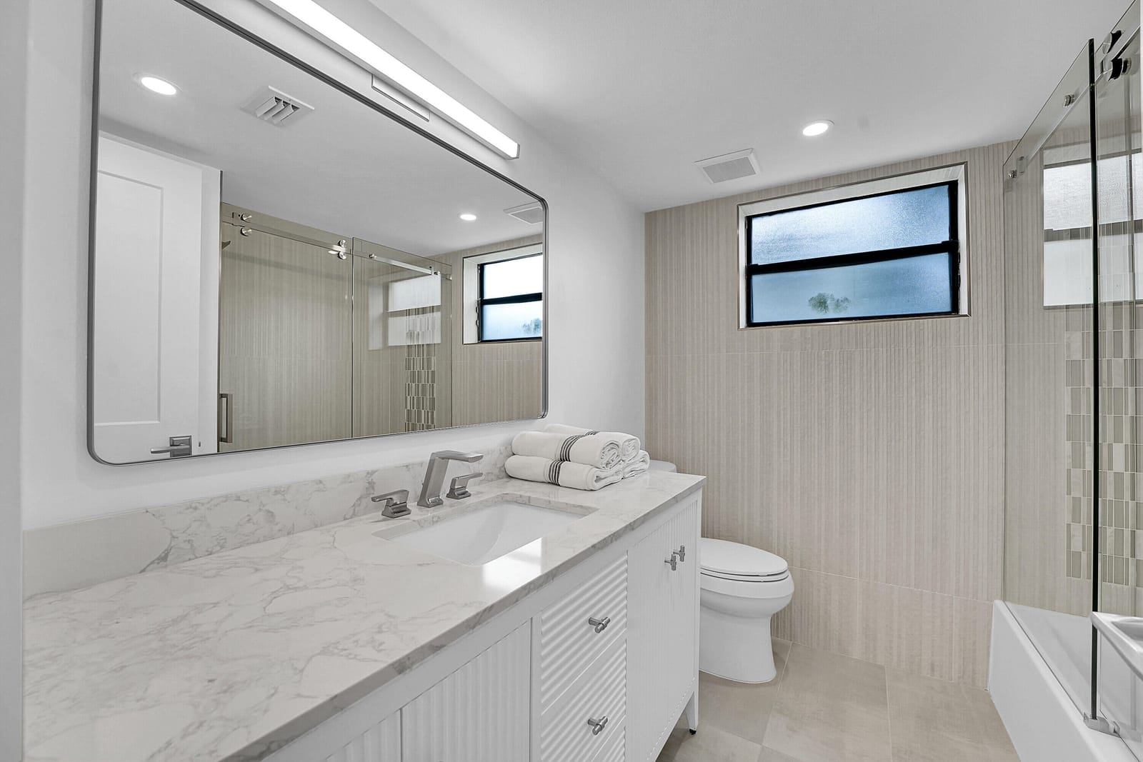 3373 LUCERNE PARK Drive — photo 11