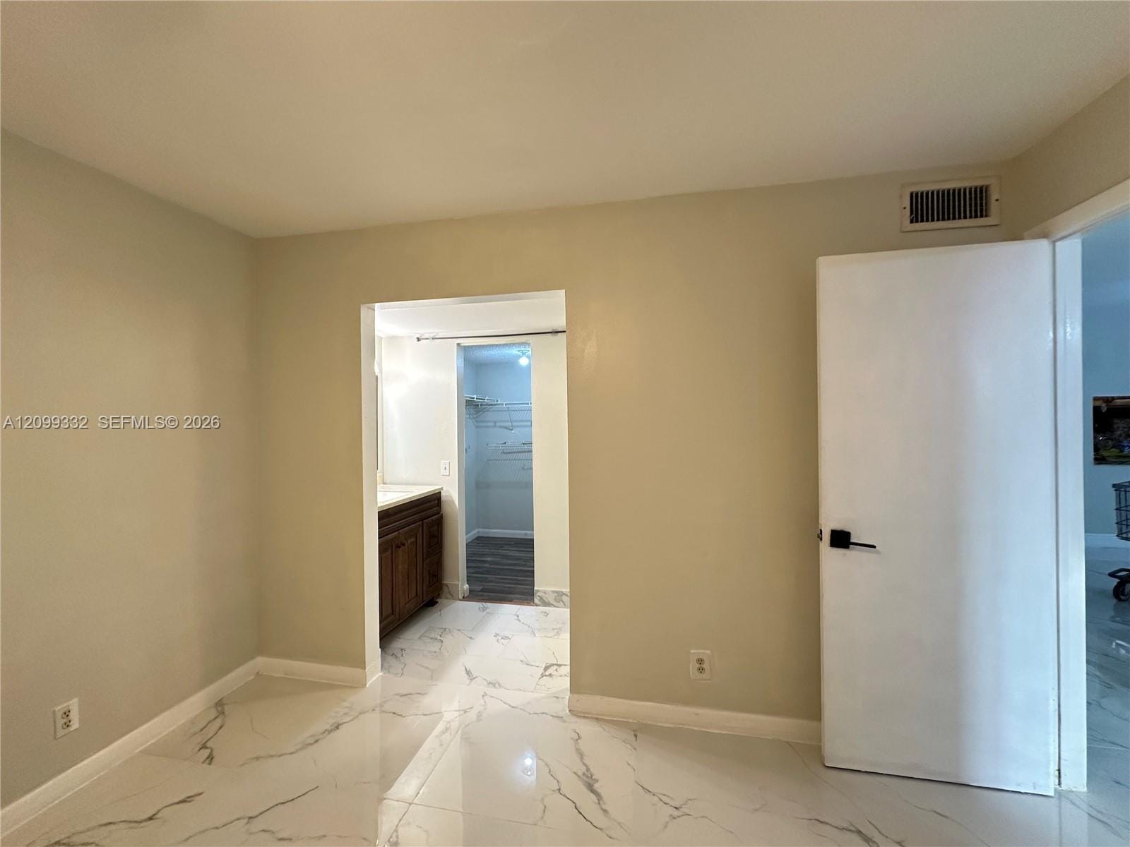 400 Commodore Drive 211, Plantation, FL 33325 photo 17