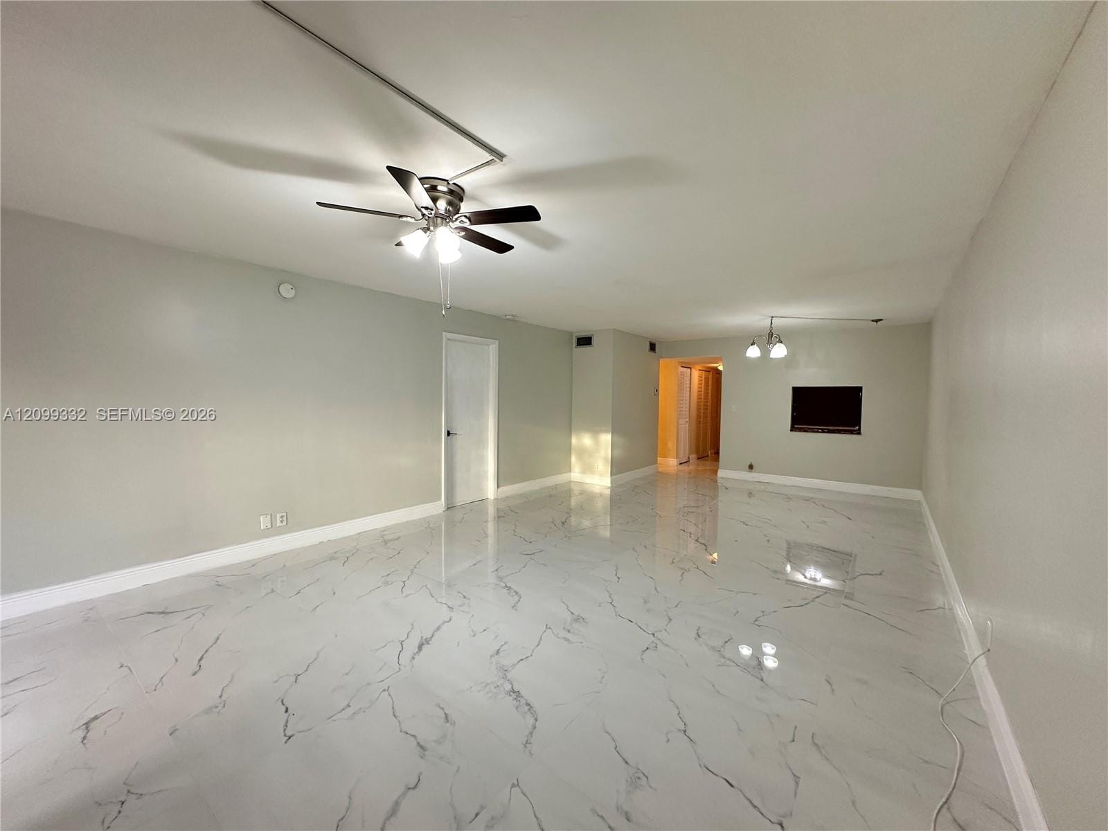 400 Commodore Drive 211, Plantation, FL 33325 photo 9