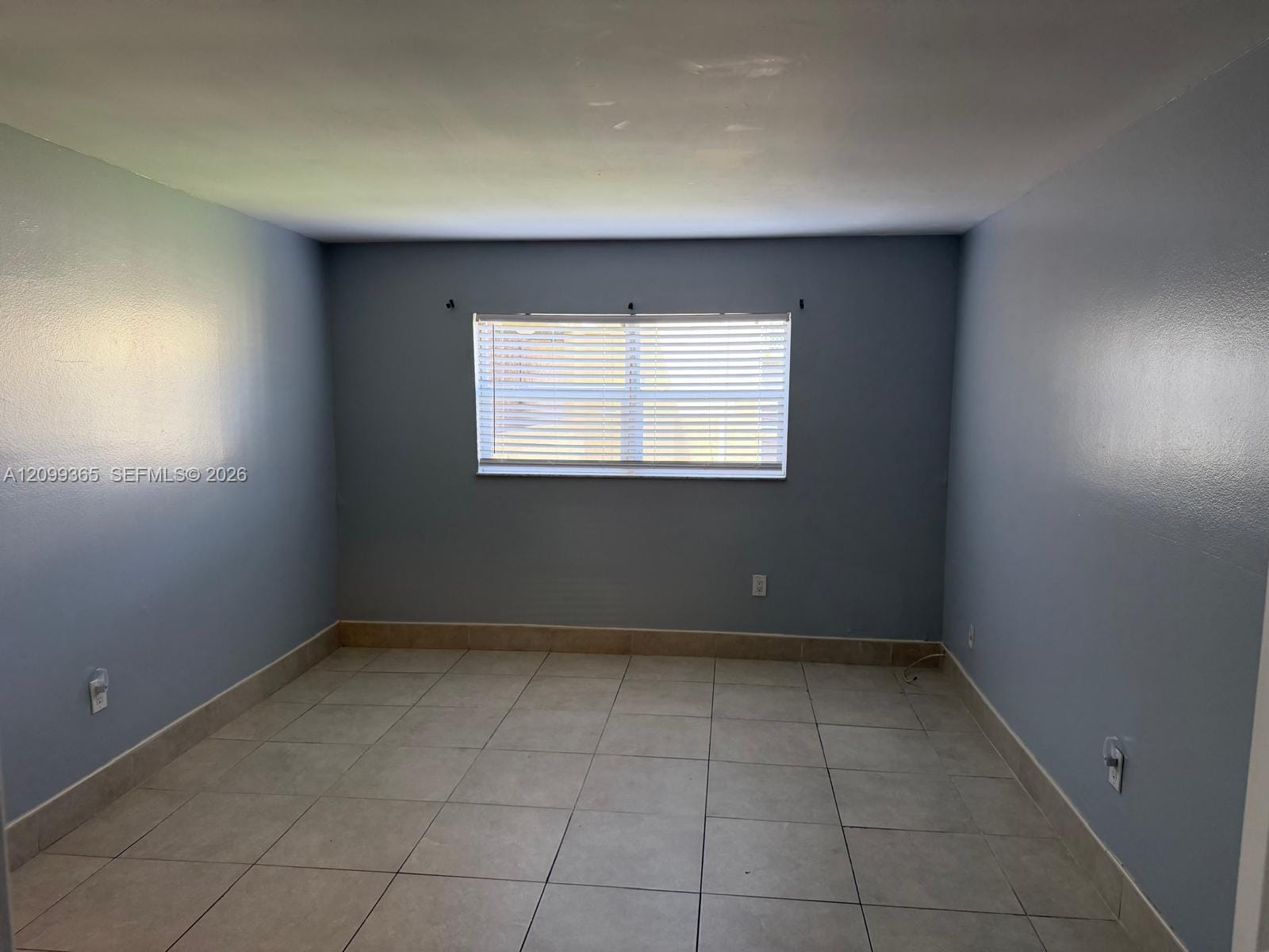 3610 NW 21st Street 304, Lauderdale Lakes, FL 33311 photo 3