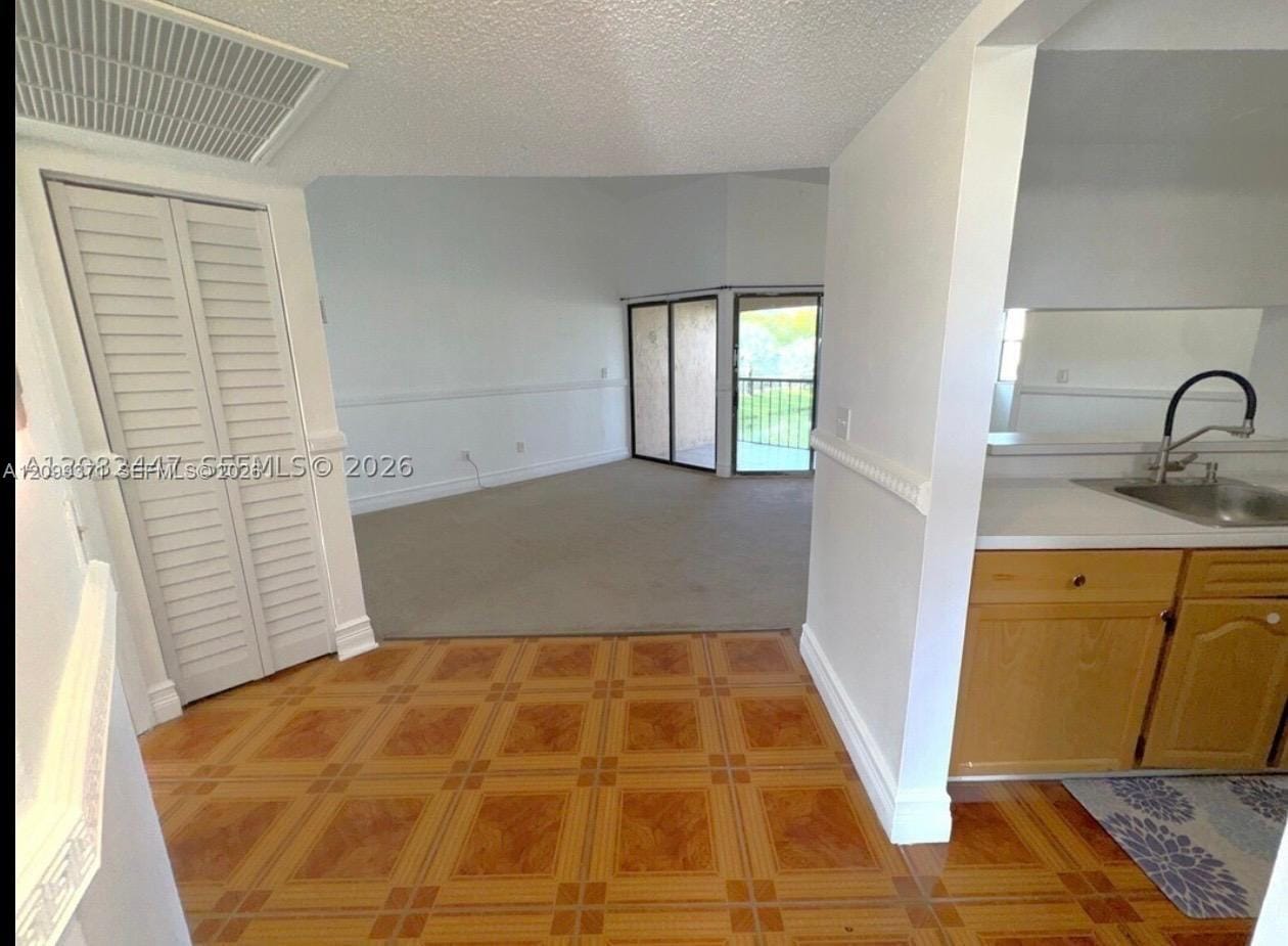 1190 Washington Circle 1190E, Homestead, FL 33034 photo 6