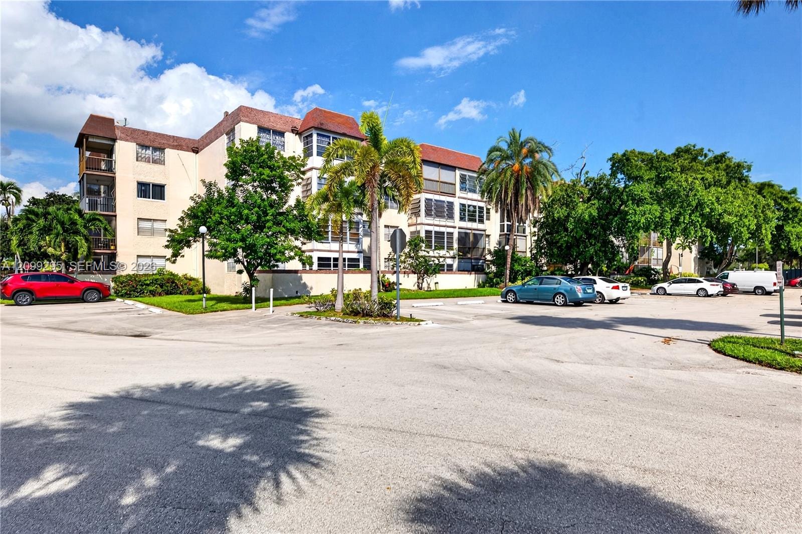 1681 NW 70th Avenue 309, Plantation, FL 33313 photo 28