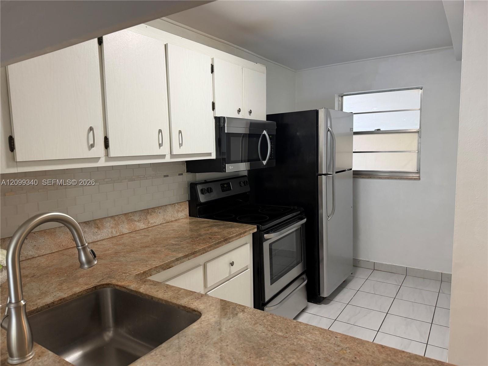 9235 Lagoon Place 116, Davie, FL 33324 photo 14