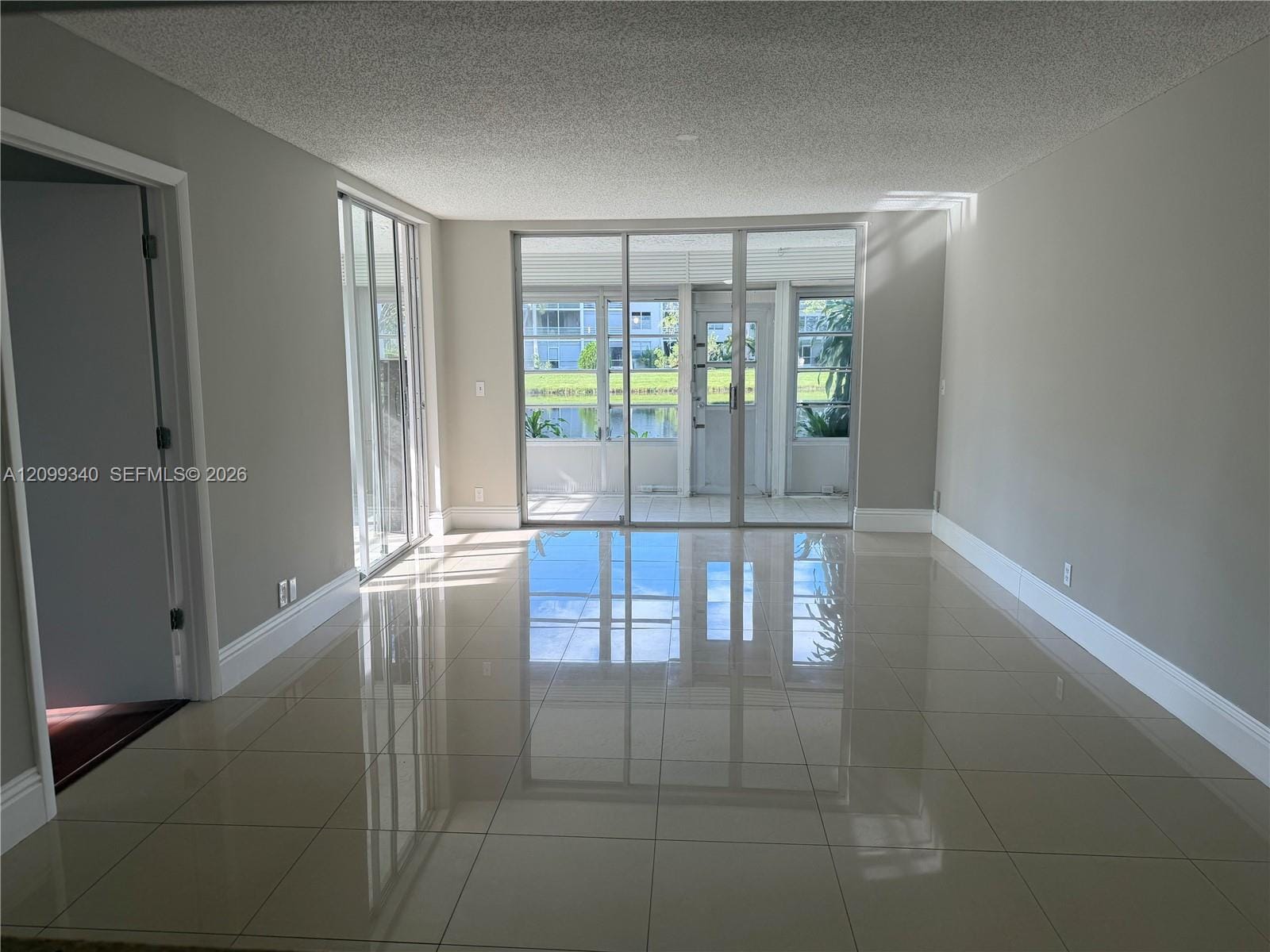 9235 Lagoon Place 116, Davie, FL 33324 photo 9