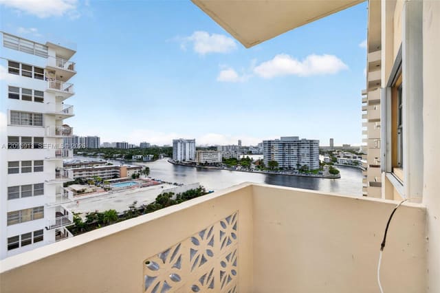 1833 S Ocean Drive 1202, Hallandale Beach, FL 33009