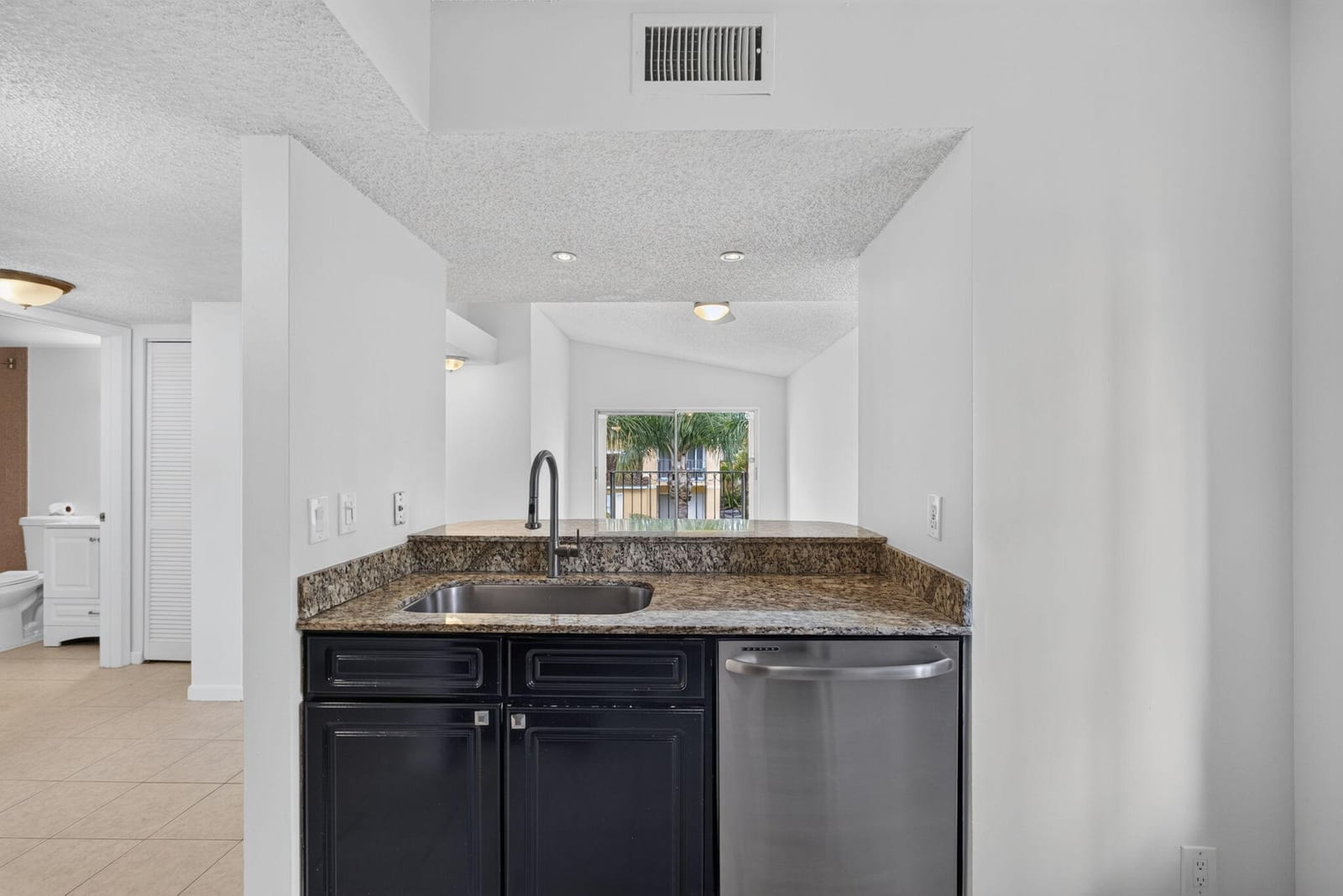1120 Lake Shore Drive Unit 204, Lake Park, FL 33403 photo 7