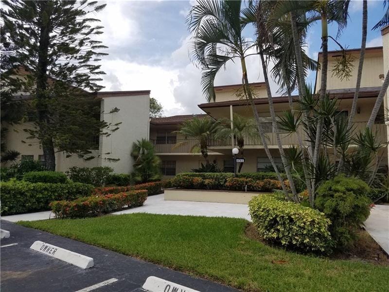8761 Holly Court 201, Tamarac, FL 33321 photo 12