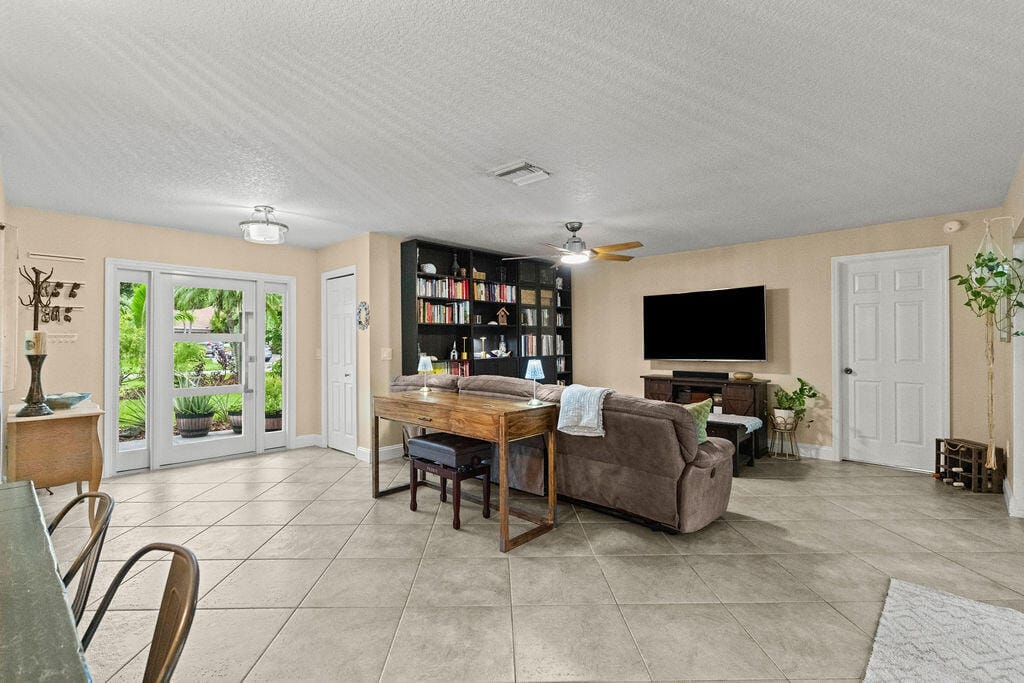 6866 PAUL MAR Drive, Lake Worth, FL 33462 photo 19