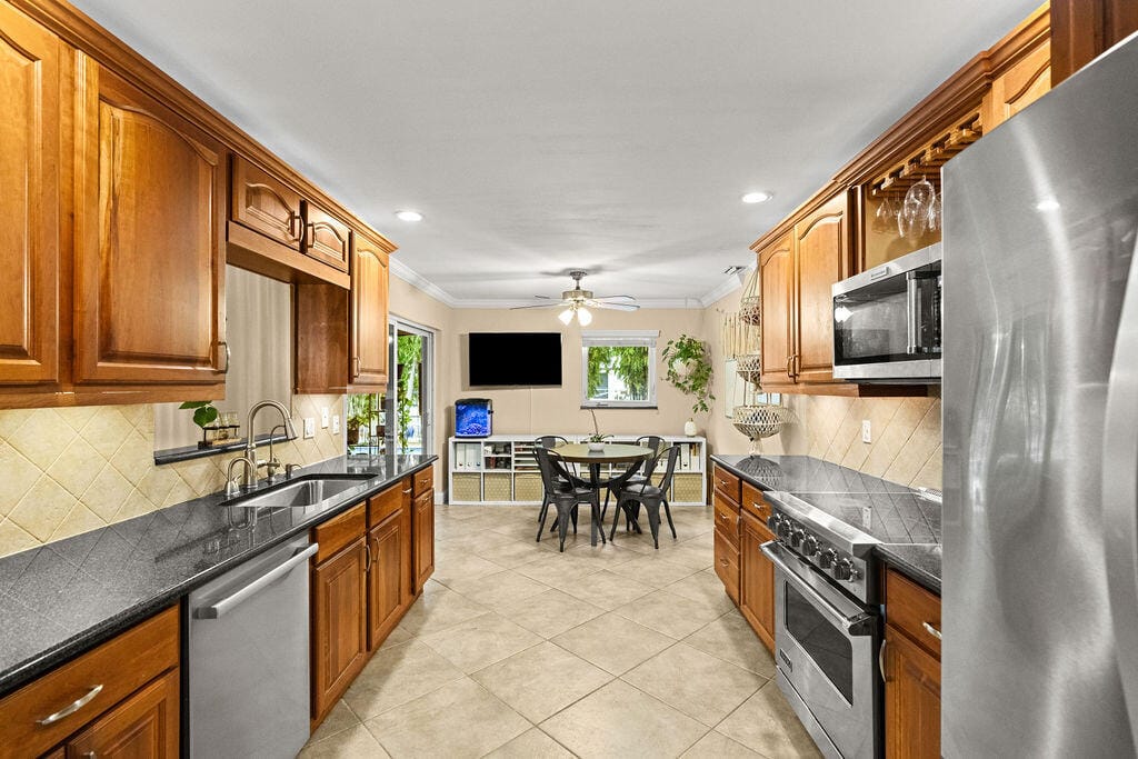 6866 PAUL MAR Drive, Lake Worth, FL 33462 photo 27