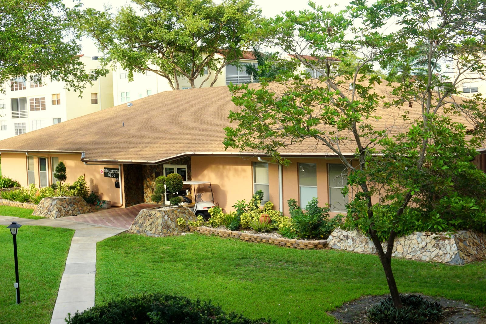 2851 SOMERSET Drive 207, Lauderdale Lakes, FL 33311 photo 25