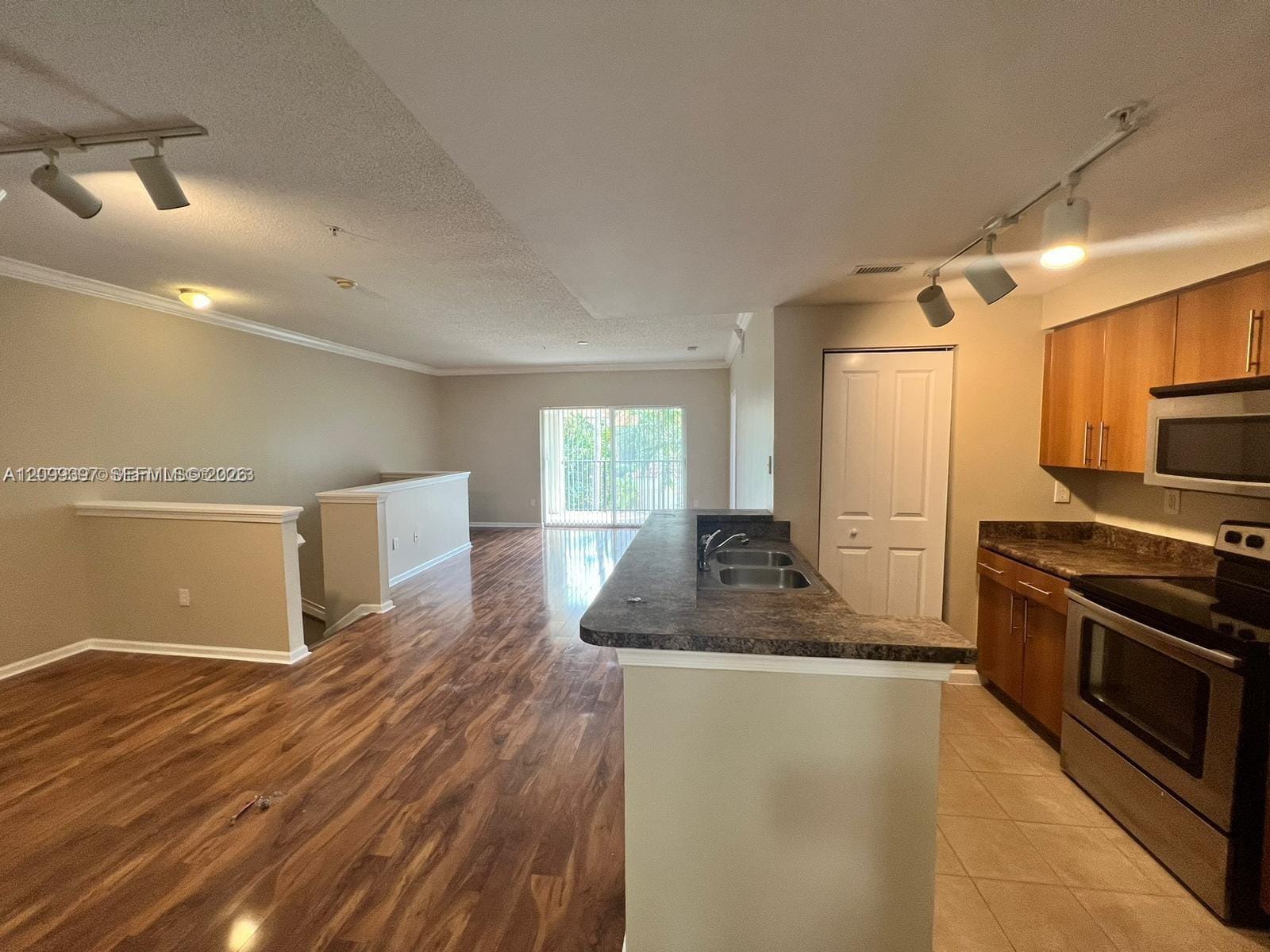 5940 W Sample Road 304, Coral Springs, FL 33067 photo 8
