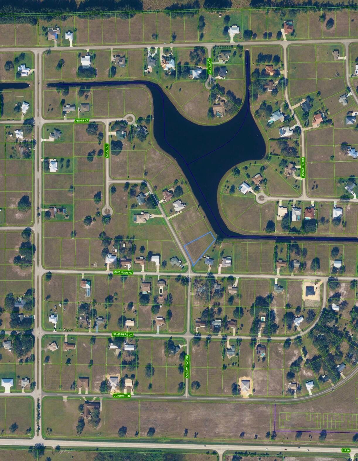 300 ARROWHEAD Drive, Sebring, FL 33876 photo 3