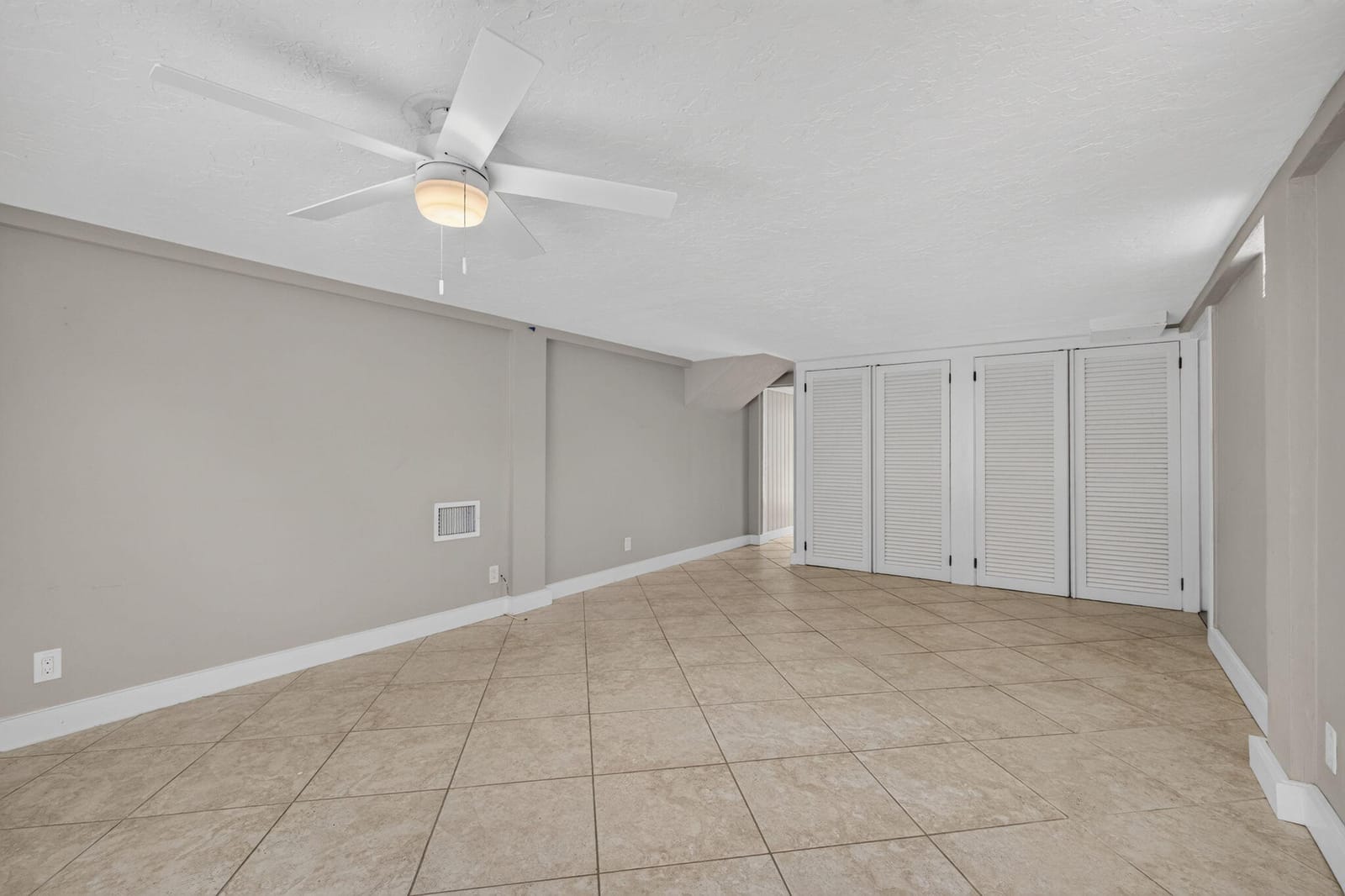 9106 SE VENUS Street, Hobe Sound, FL 33455 photo 30
